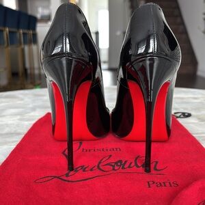 Authentic Christian Louboutin shoes size 36